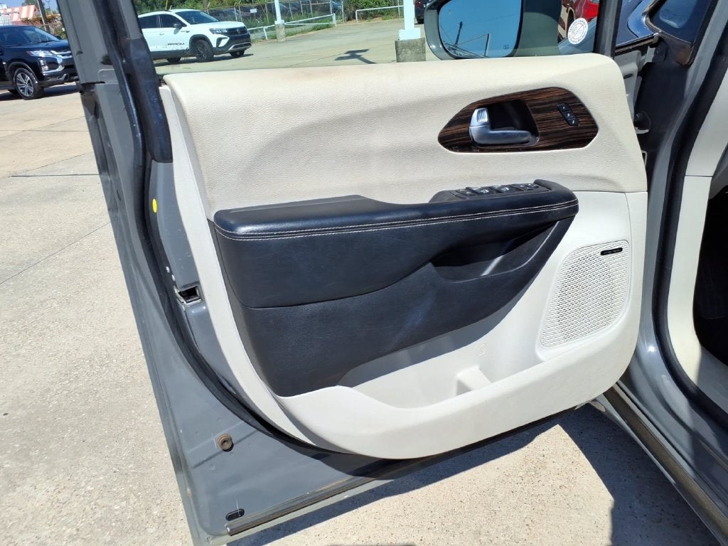 2022 Chrysler Pacifica Limited