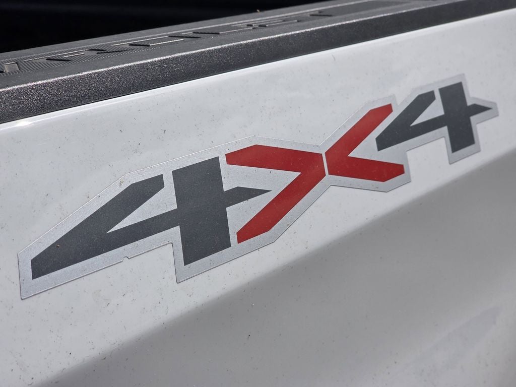 2025 Chevrolet Silverado 1500 LT LT1