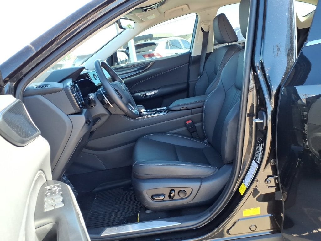 2025 Lexus NX 250 Base