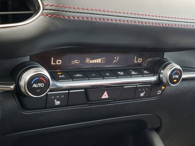 2024 Mazda Mazda3 2.5 S Carbon Edition