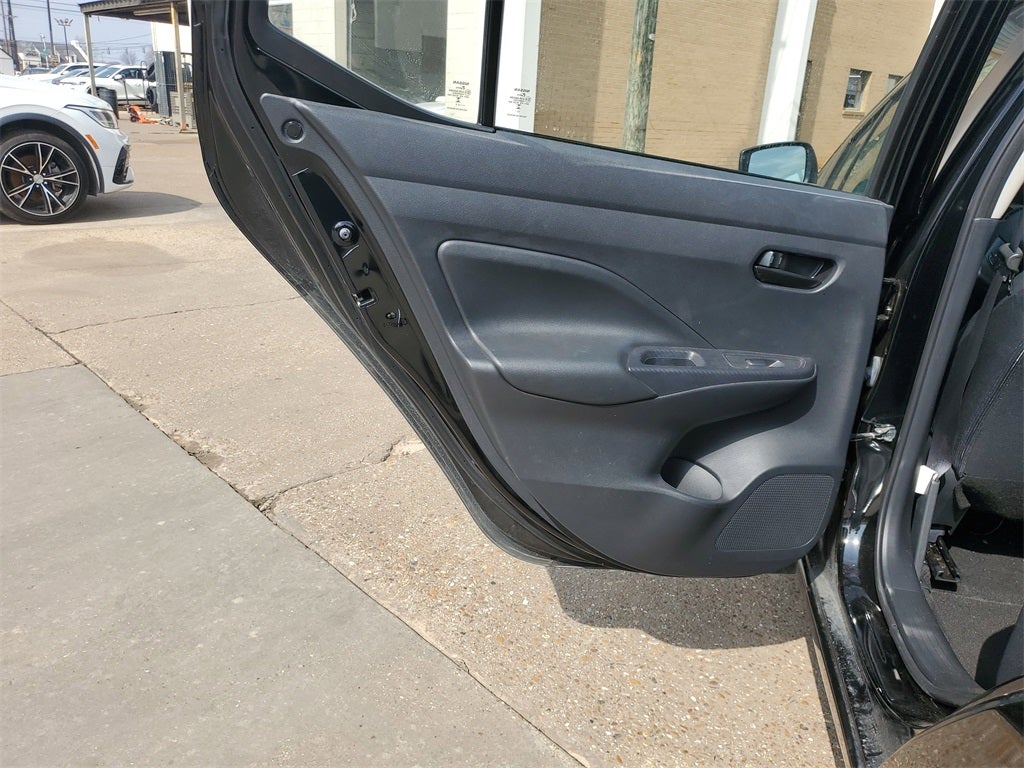 2024 Nissan Versa 1.6 S