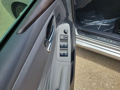 2021 Toyota Avalon Hybrid Limited