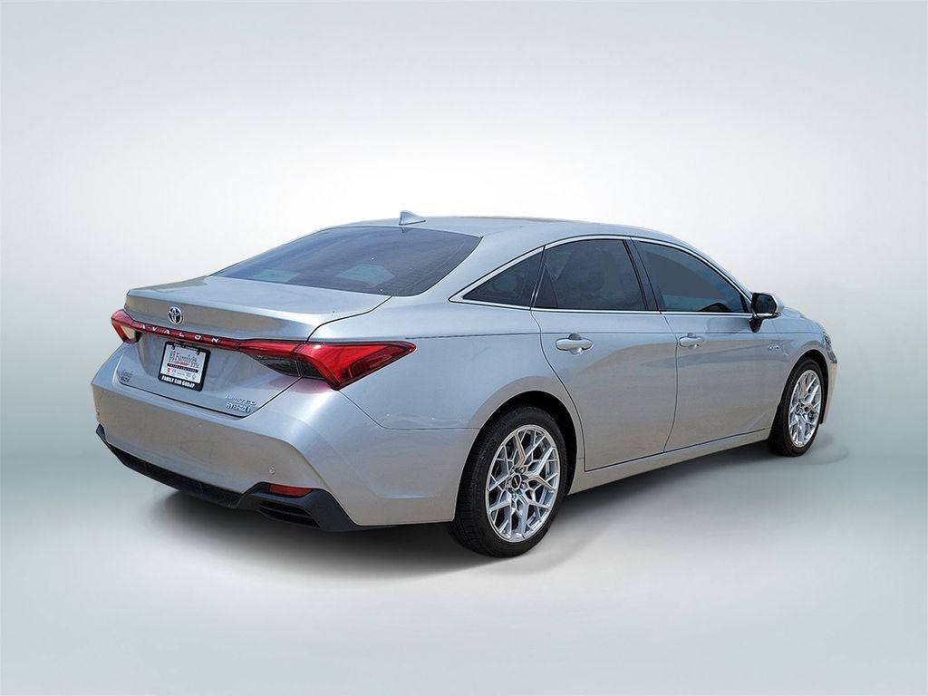 2021 Toyota Avalon Hybrid Limited