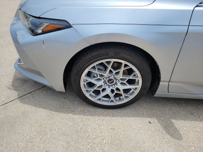 2021 Toyota Avalon Hybrid Limited