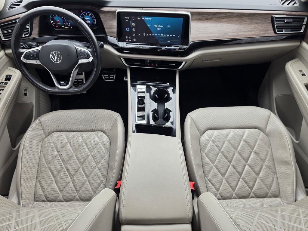 2025 Volkswagen Atlas 2.0T SEL Premium R-Line
