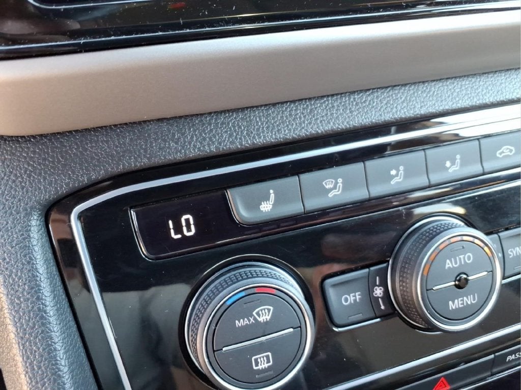 2023 Volkswagen Atlas Cross Sport 3.6L V6 SE w/Technology