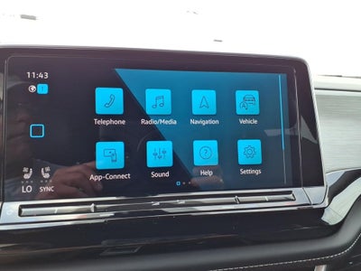 2024 Volkswagen Atlas Cross Sport 2.0T SE w/Technology