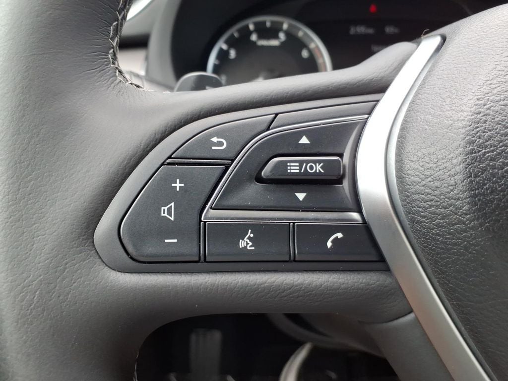 2023 INFINITI QX50 LUXE