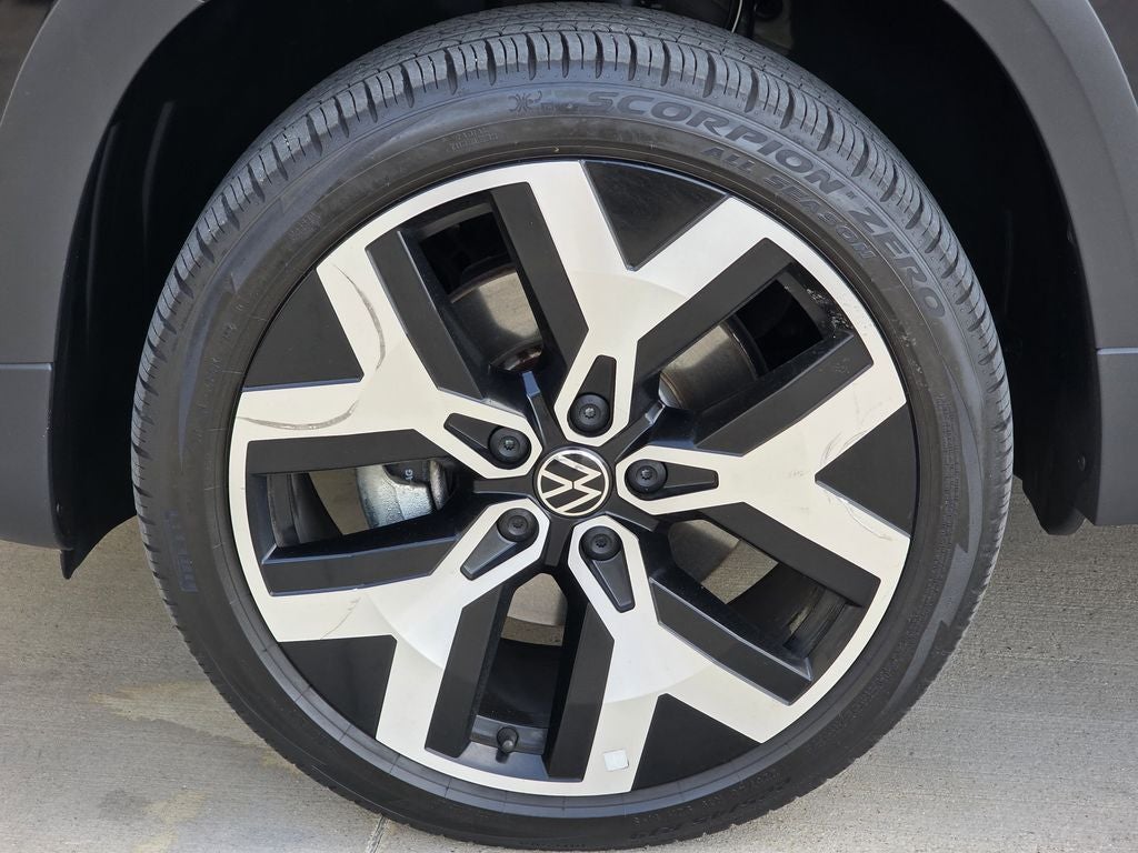 2023 Volkswagen Taos 1.5T SEL