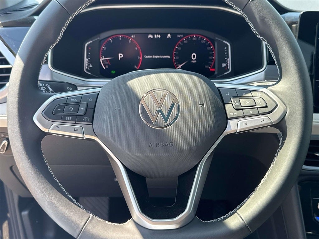 2025 Volkswagen Taos 1.5T SEL