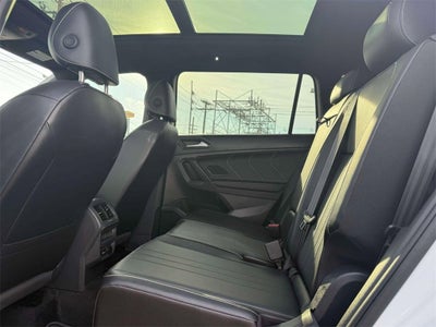 2024 Volkswagen Tiguan 2.0T SE R-Line Black