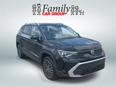 2025 Volkswagen Taos 1.5T SE