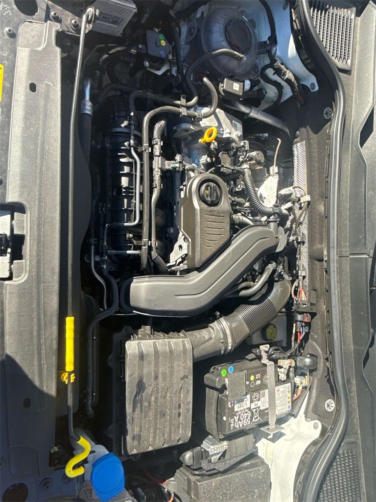 2025 Volkswagen Taos 1.5T SE