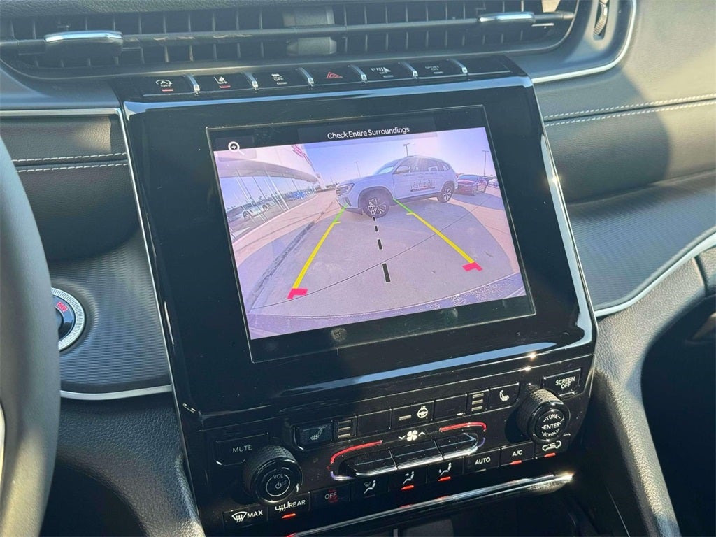 2024 Jeep Grand Cherokee Altitude