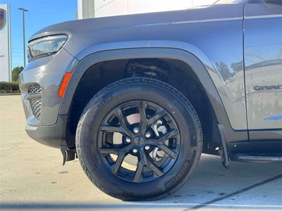 2024 Jeep Grand Cherokee Altitude