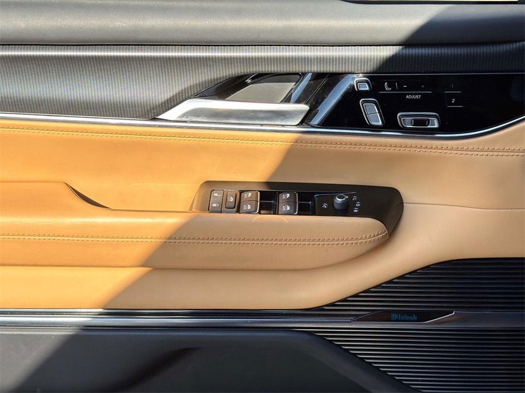 2024 Jeep Grand Wagoneer Series III