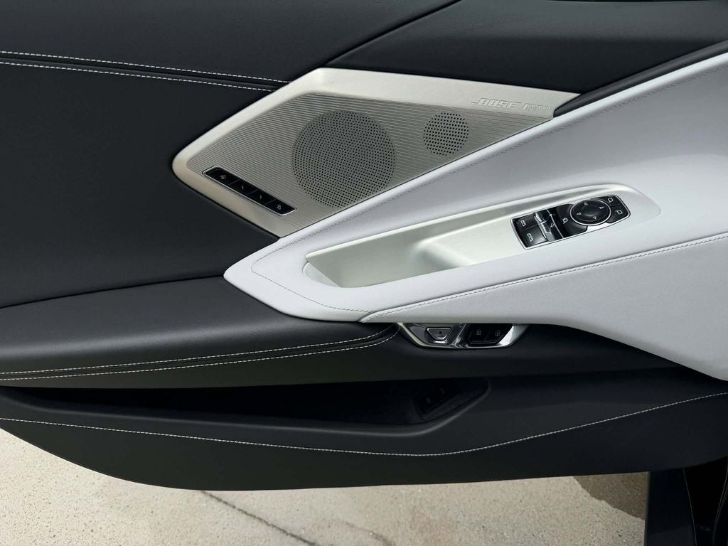 2025 Chevrolet Corvette Stingray 2LT
