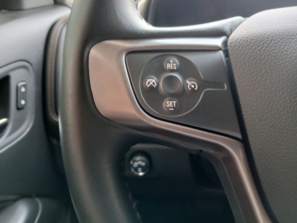 2022 GMC Canyon AT4 w/Cloth