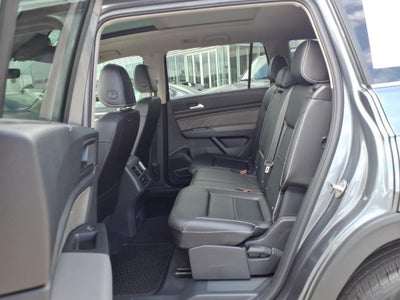2022 Volkswagen Atlas 2.0T SE w/Technology