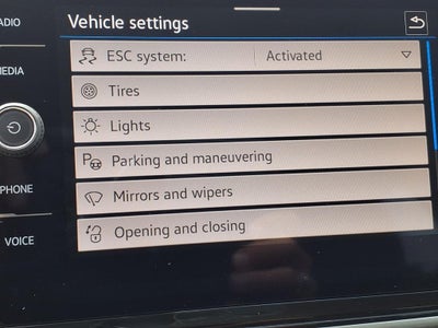 2022 Volkswagen Atlas 2.0T SE w/Technology