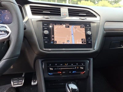 2024 Volkswagen Tiguan 2.0T SEL R-Line
