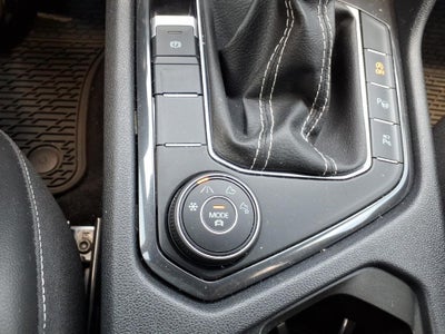 2024 Volkswagen Tiguan 2.0T SEL R-Line