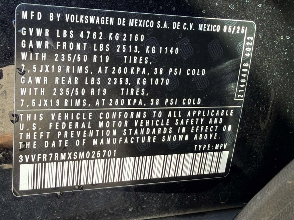 2025 Volkswagen Tiguan 2.0T SE