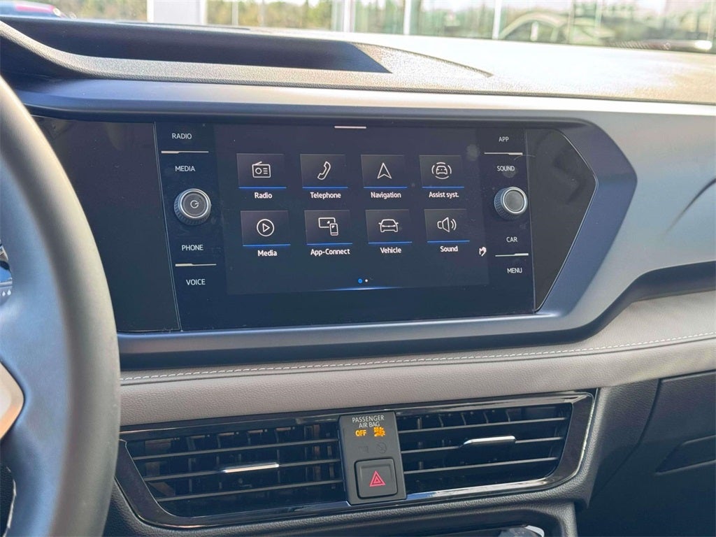 2024 Volkswagen Taos 1.5T SE