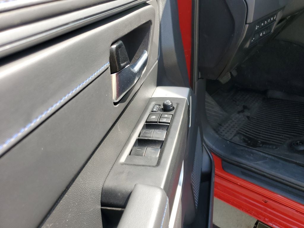 2025 Toyota Tundra Hybrid Platinum