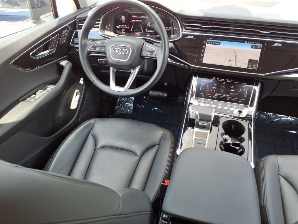 2022 Audi Q7 45 Premium Plus quattro