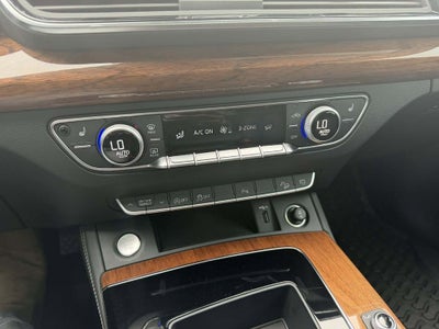2023 Audi Q5 45 S line Premium quattro