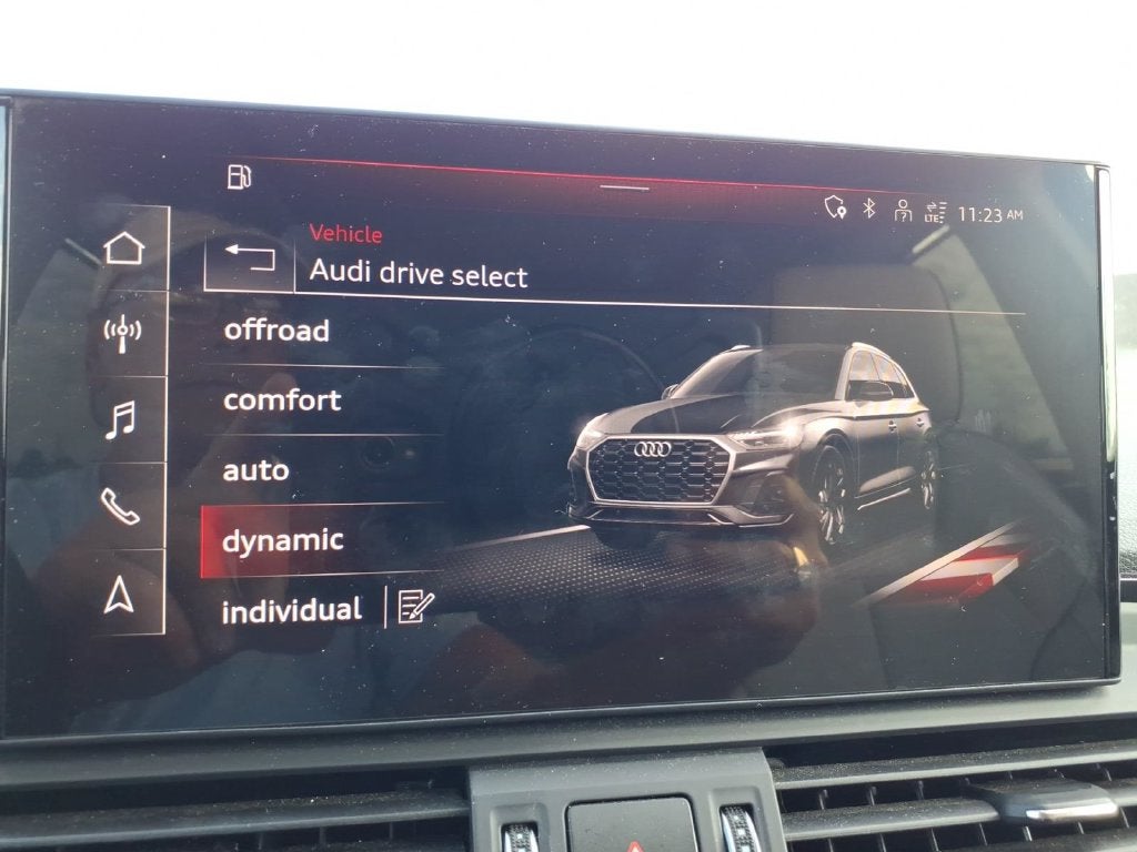 2023 Audi Q5 45 S line Prestige quattro