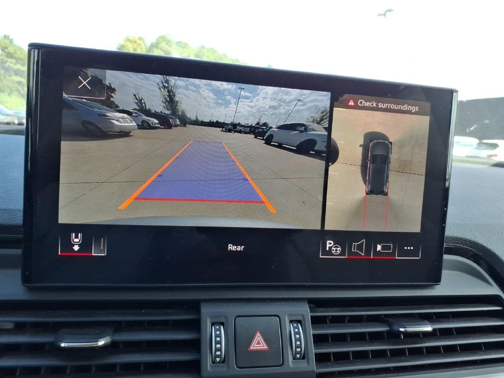 2023 Audi Q5 45 S line Prestige quattro