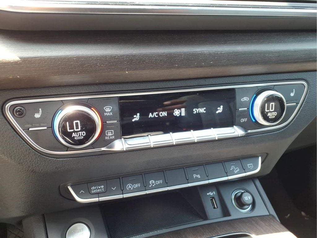 2023 Audi Q5 45 S line Premium quattro