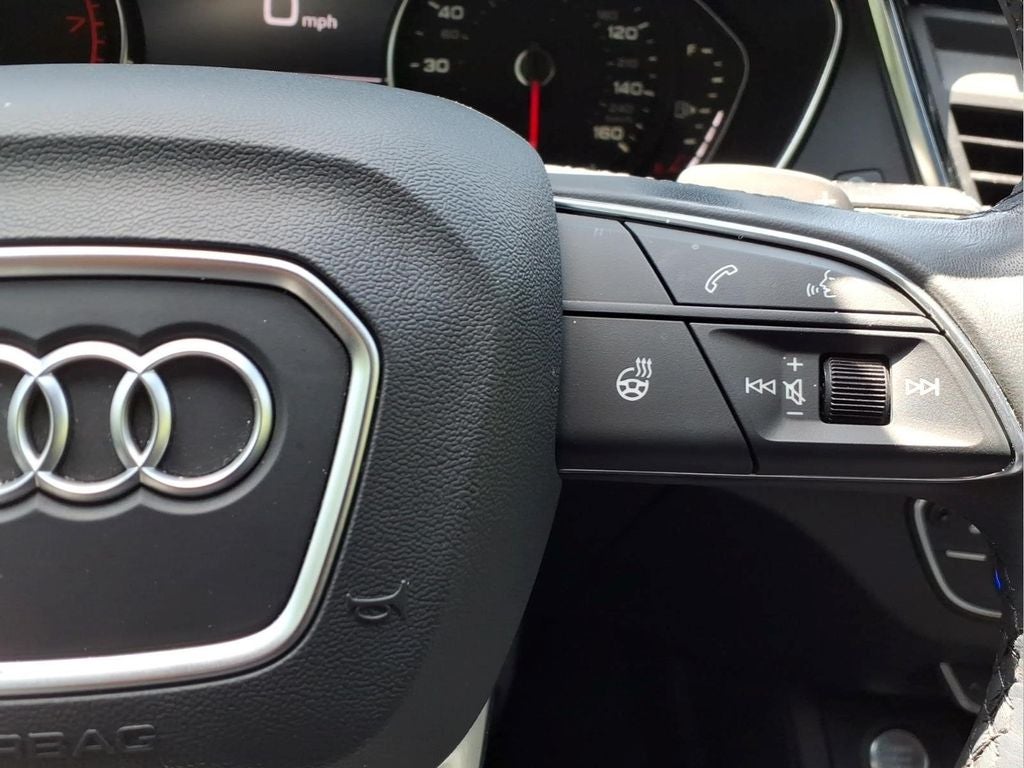 2023 Audi Q5 45 S line Premium quattro