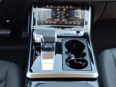 2023 Audi Q7 55 Prestige quattro