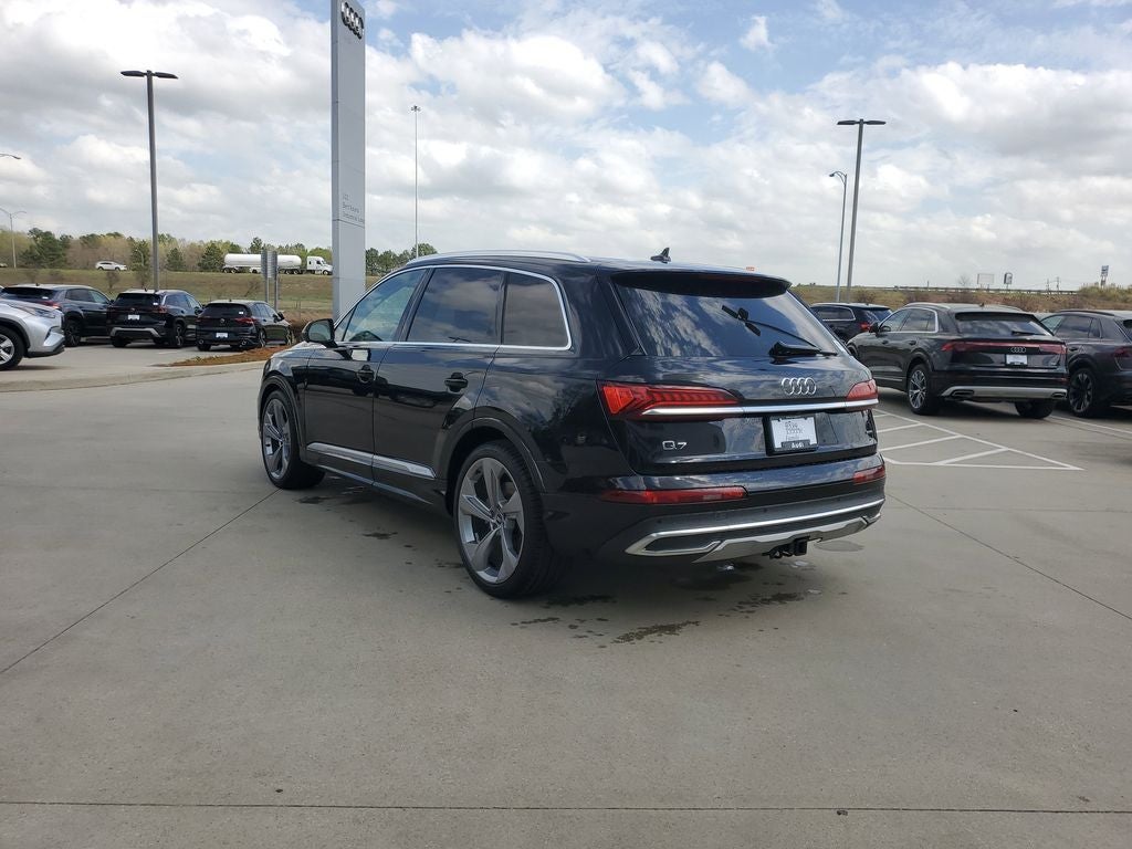 2021 Audi Q7 55 Prestige quattro