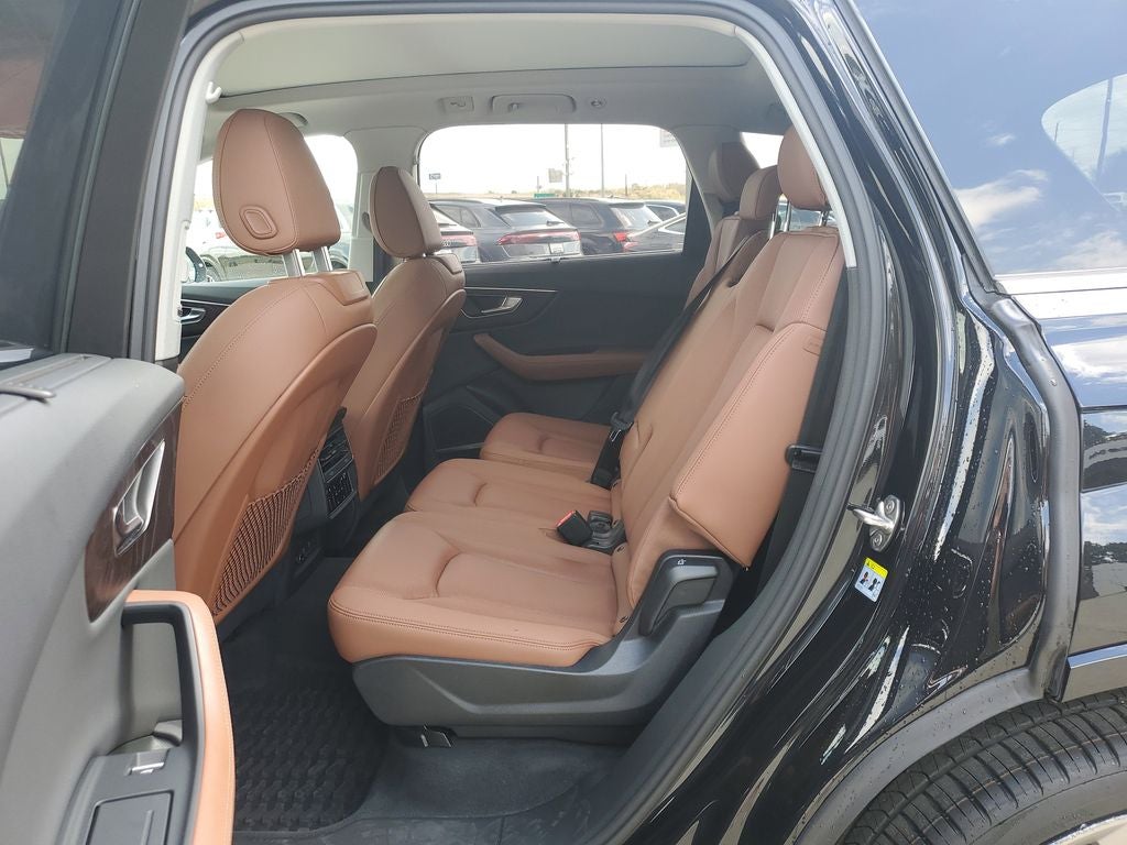 2021 Audi Q7 55 Prestige quattro