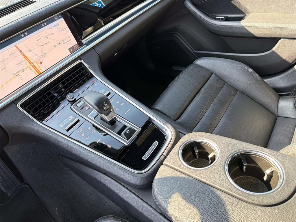 2018 Porsche Panamera 4