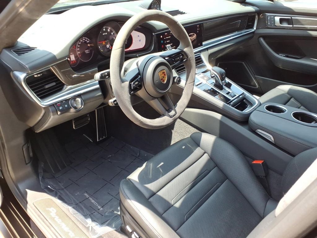 2022 Porsche Panamera GTS
