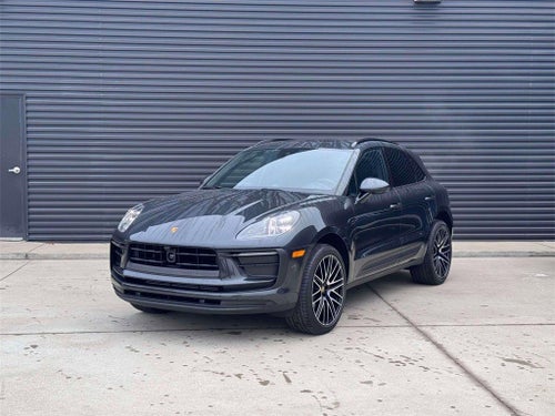 2026 Porsche Macan Base