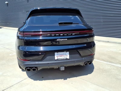 2024 Porsche Cayenne Base