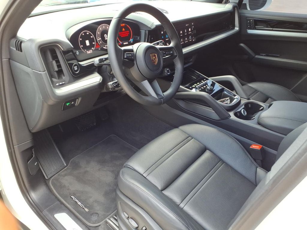 2024 Porsche Cayenne Base