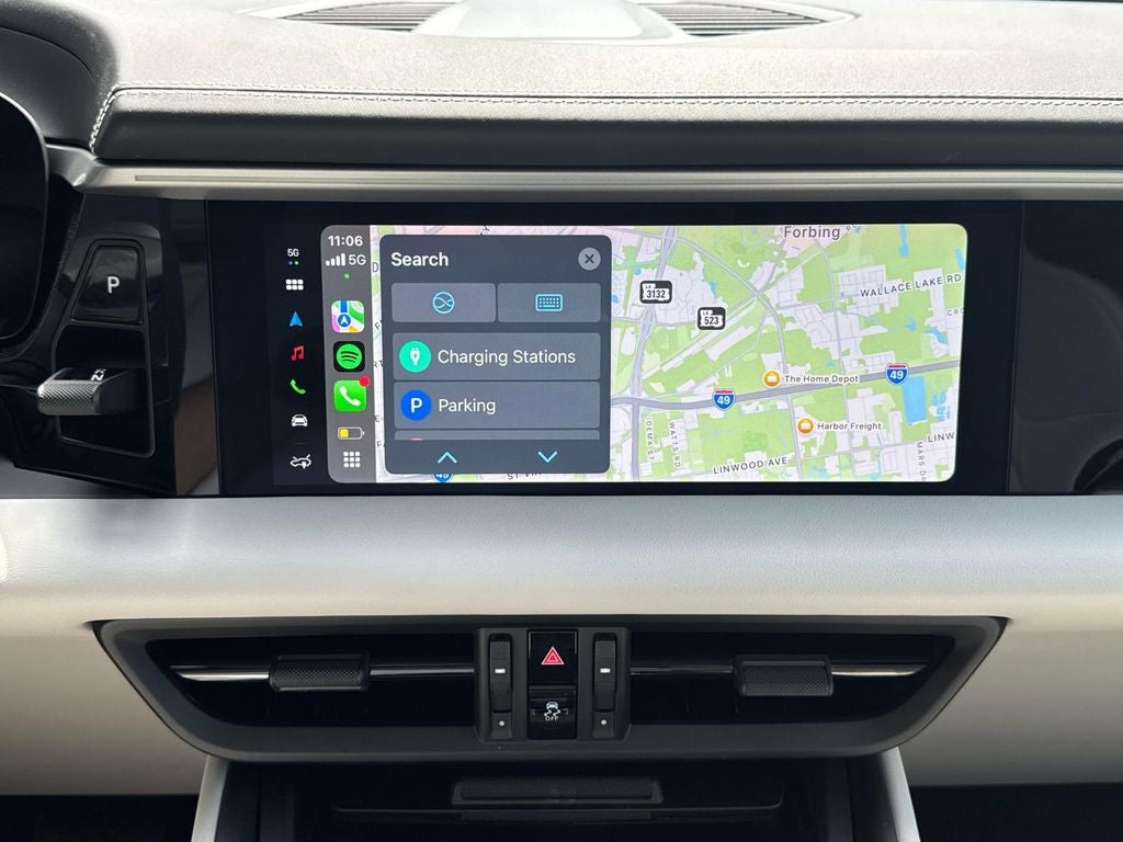 2024 Porsche Macan Electric 4