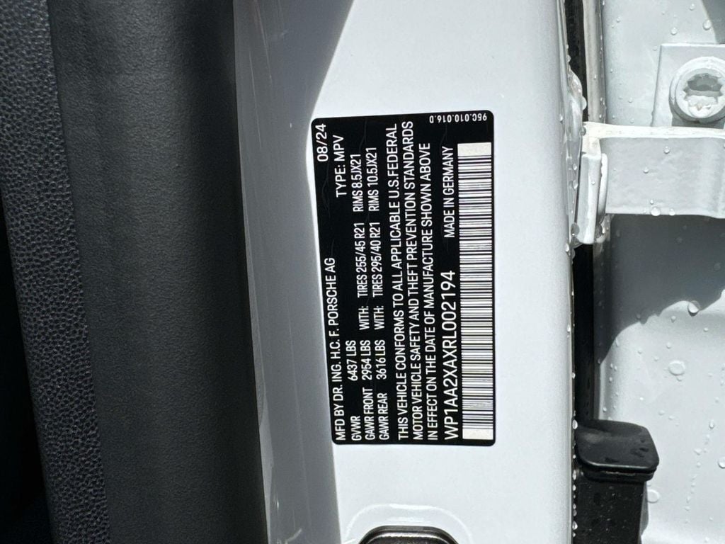 2024 Porsche Macan Electric 4