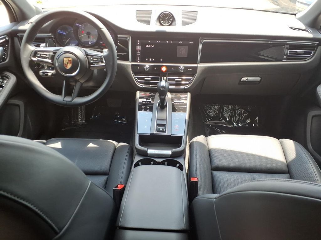 2023 Porsche Macan S