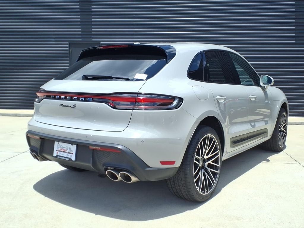 2023 Porsche Macan S