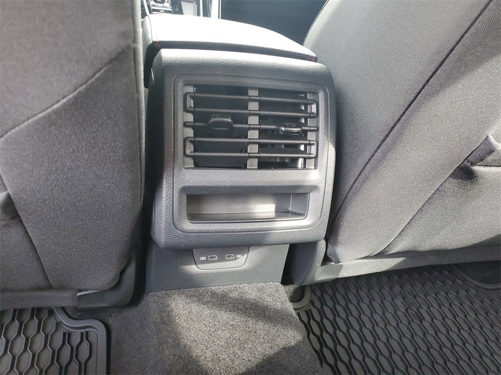 2024 Volkswagen Golf GTI 2.0T S