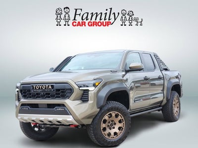 2025 Toyota Tacoma i-FORCE MAX Tacoma Trailhunter
