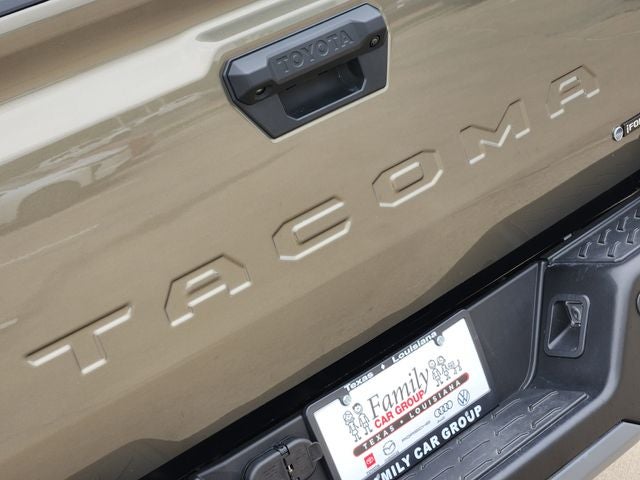 2025 Toyota Tacoma i-FORCE MAX Tacoma Trailhunter